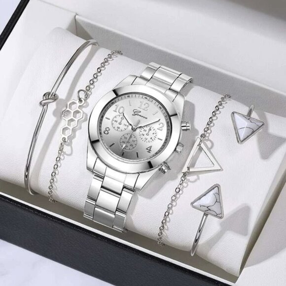 Women Stainless Steel Watch Geneva Quartz & 4 Piece Bracelet Silver NWT - Picture 2 of 4